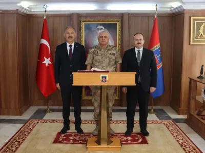 Arpaçay Kaymakamı ve Belediye Başkanından hayırlı olsun ziyareti